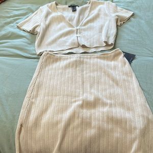 Co-ord Crop top and knit skirt set-brand new